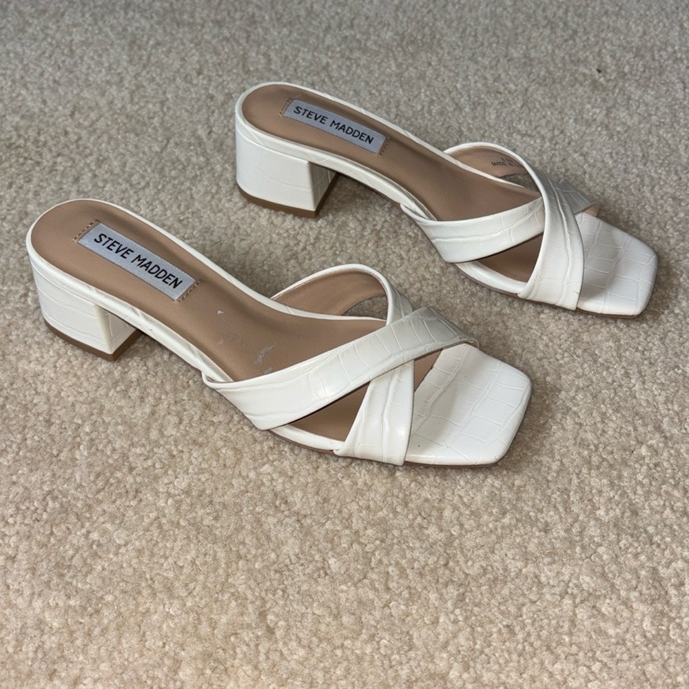 Steve Madden White Crisscross Block Heel Sandals - Picture 6 of 7